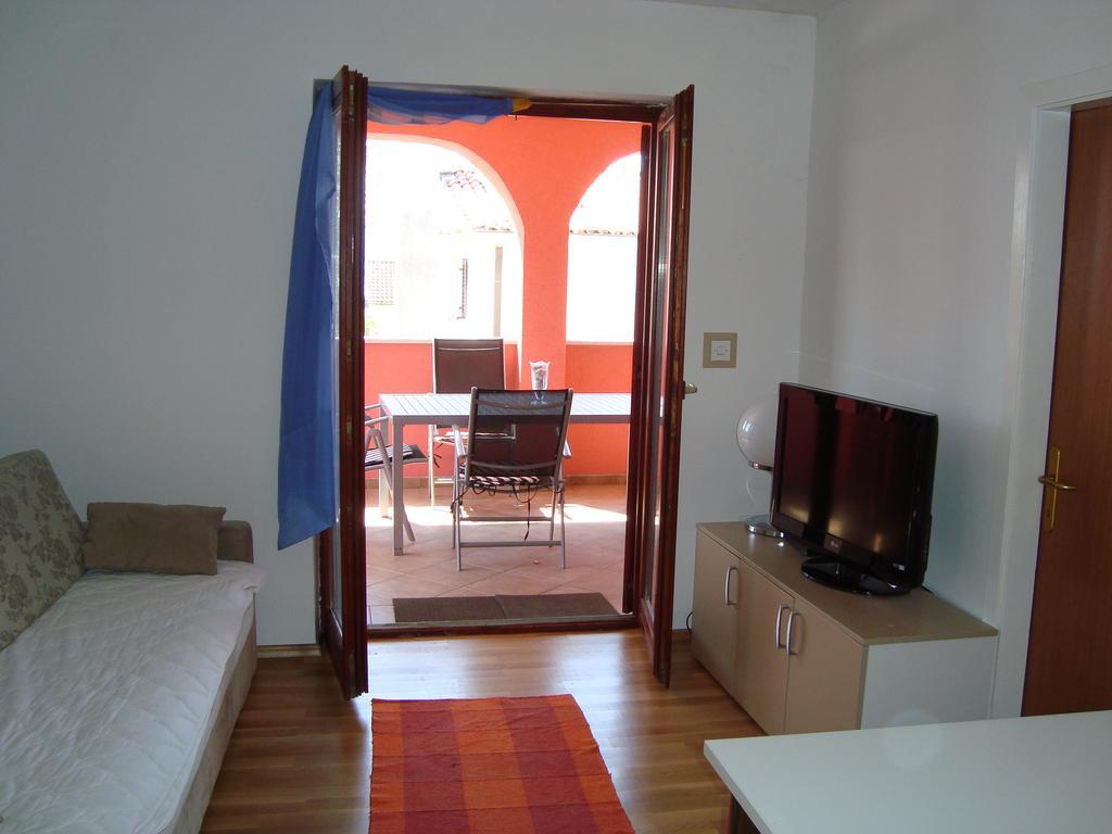Apartments Josip Pinezići Extérieur photo